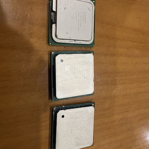 Intel Celeron CPUs used, set of 3, 2.00GHz/2.40GHz/2.80GHz retro