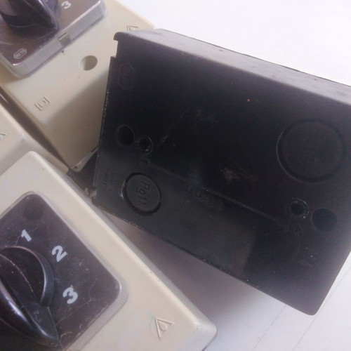 Set of 4 used rotary switches 4 positions