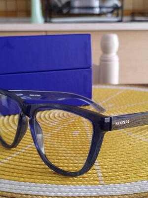 Hawkers eyeglasses like new