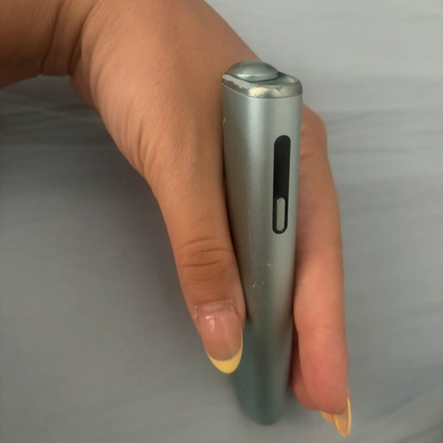 Iqos Iluma One device used, digital blue