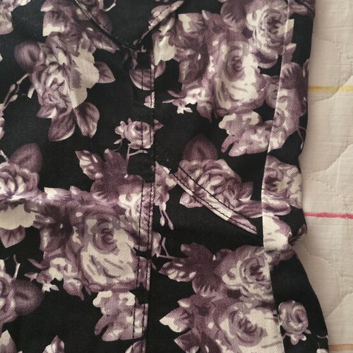 Strapless blouse like new, size M, black and pink