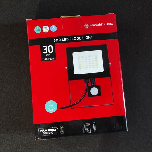 Led Floodlight 30W Fully Adjustable With Motion Sensor New