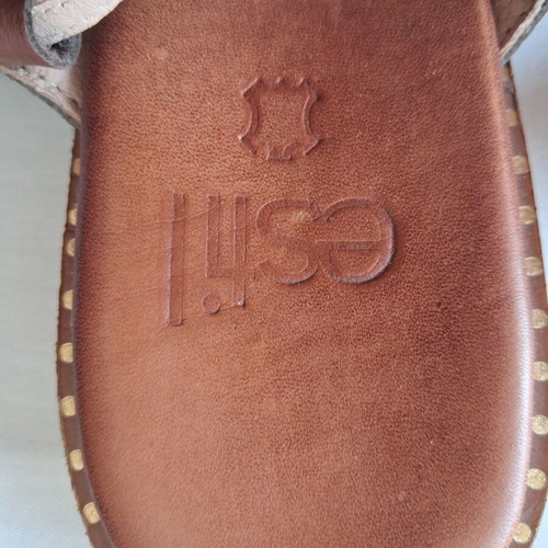Estil leather sandals size 40 like new with gold Phaistos discs