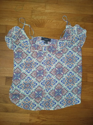 Boho top Primark cold shoulder with colorful mosaic pattern, like new
