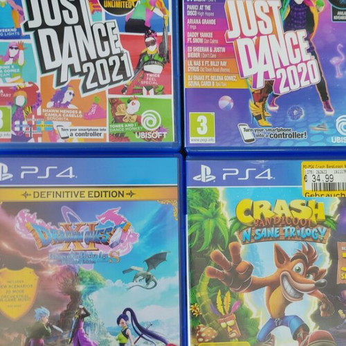 PlayStation 4 Slim like new with 2 controllers and 10 games