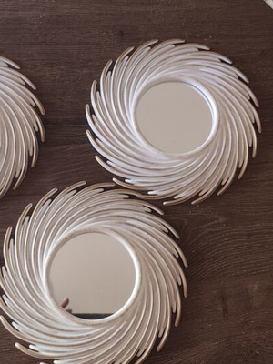 Wall mirrors set of three like new
