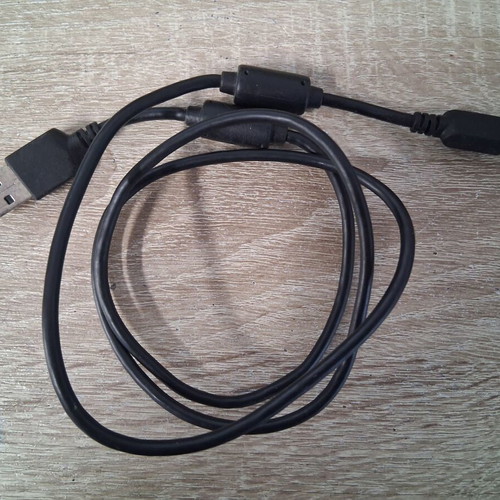 Micro USB cables used, pack of 4 for charging and data transfer