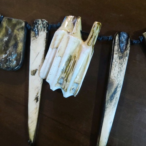 Collectible Argentine necklace like new made of bull bones