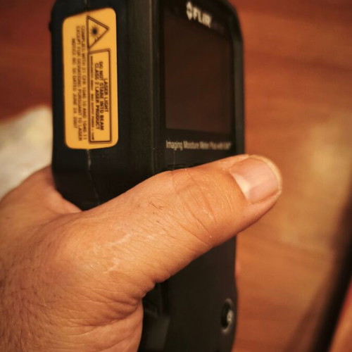 FLIR MR176 Moisture Meter with Thermal Camera like new