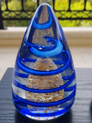 Glass decorative items new, set of 2 pieces