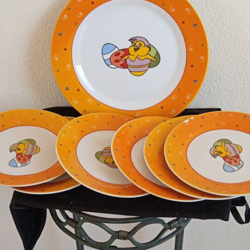 Porcelain dessert set like new, 7 pieces with design
