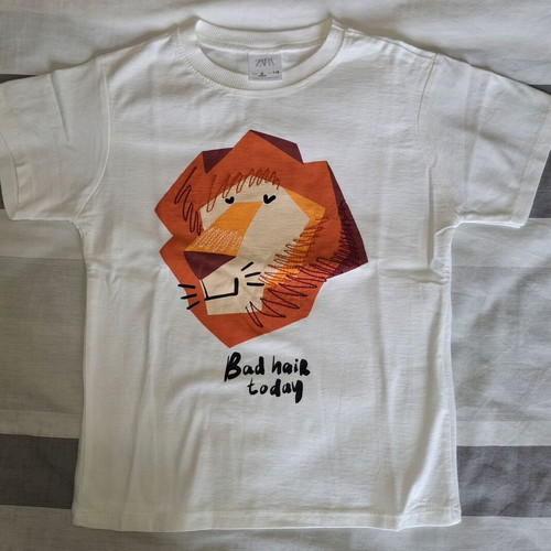 Zara Kids Summer T-shirt with Lion Design size 116cm 6 years like new