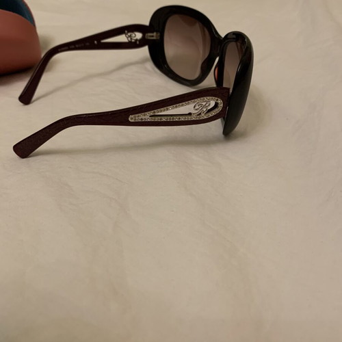 Blumarine sunglasses like new, black