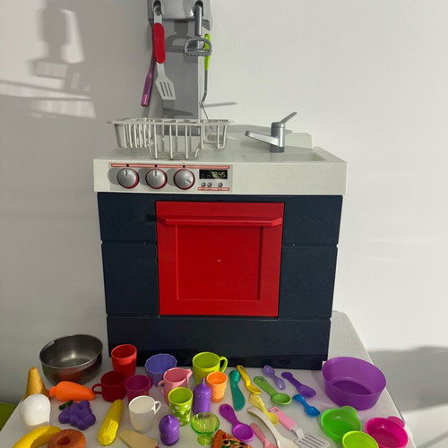 Children's kitchen used with accessories