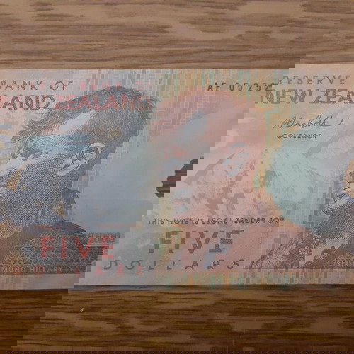 ΝΕΑ ΖΗΛΑΝΔΙΑ 5 ΔΟΛΛΑΡΙΑ - POLYMER ( 2009 ) - BANK OF NEW ZEALAND 5 DOLLARS - POLYMER ( 2009 ) XF/VF