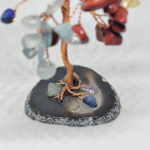 7 Chakra Tree with Semi-Precious Stones and Agate Base like new
