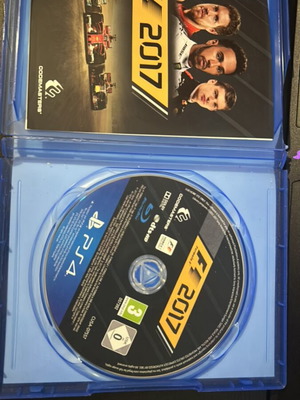 Formula 2017 PS4 game like new