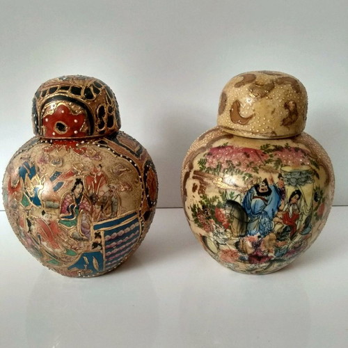 Satsuma vases used, set of 2, height 13 cm