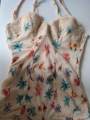Intimissimi women's bustier top used, floral, Small