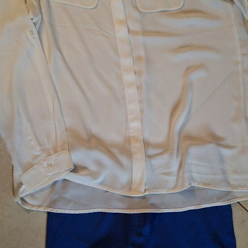 Set with blue roua viscose elastic pants and white shirt like new