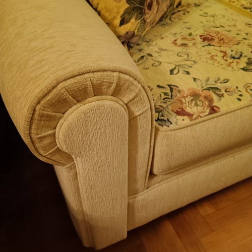 Three-seater sofa 200x90x90 cm like new