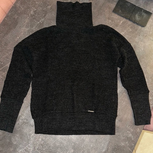 Turtleneck shirts used, set of 3, black and beige
