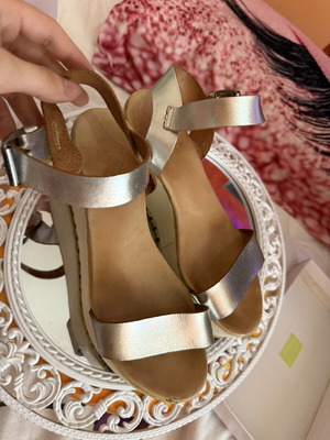 Women's platform sandals metallic silver size 39