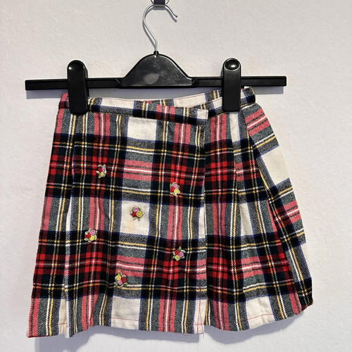 United Colors of Benetton children's plaid skirt with embroidered flowers, size 6 years