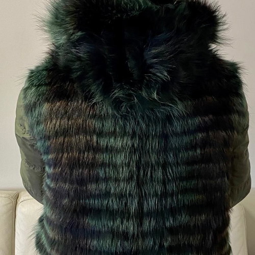 Waterproof jacket with hood and natural fur, new, green