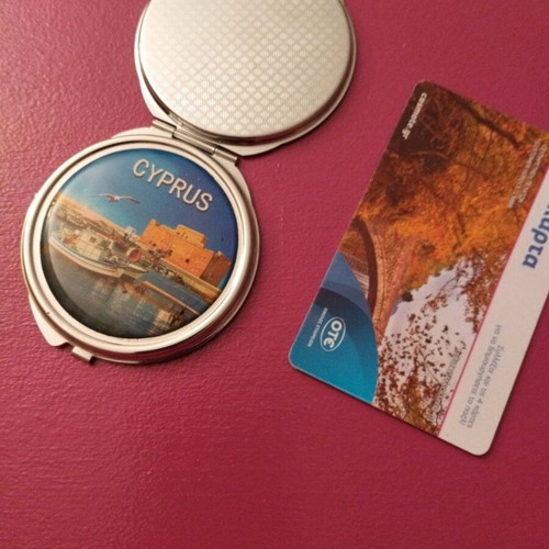 Pocket mirror new