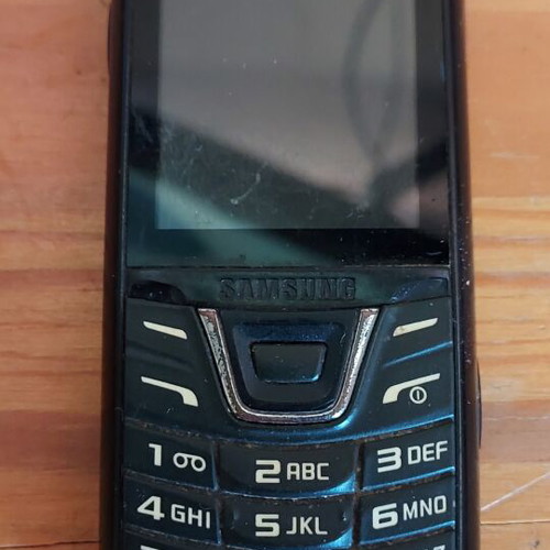Samsung GT-E2152 phone used, no charger, black, dual SIM
