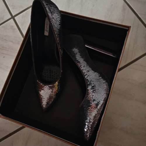 Evening pumps new, silver, size 40, 10cm heel