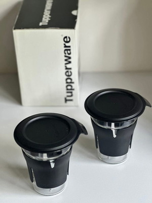 Tupperware set of 2 glass cups in gift box new