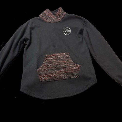 Jan Rocco turtleneck sweatshirt size M like new, black with knit details