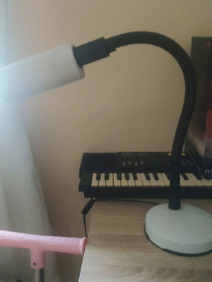 Desk lamp used, good quality