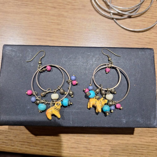 Dangling earrings like new, multicolored with details