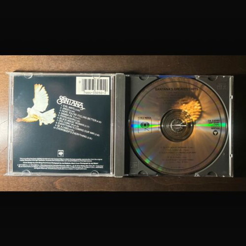 Santana's Greatest Hits CD like new, Latin genre compilation