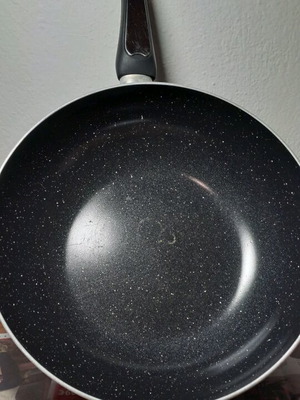 Vicko deep frying pan used