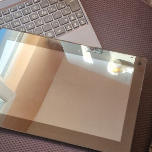 Asus Transformer 2-in-1 tablet-laptop used, one leg not original