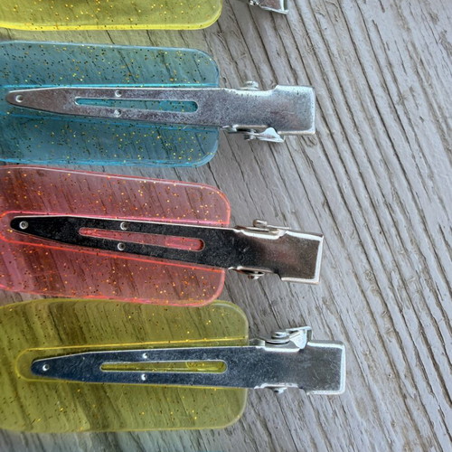 Hair clips used