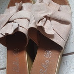 Platform sandals with bow, leather