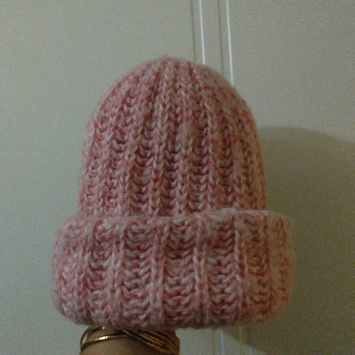 Handmade pink hat like new, size M