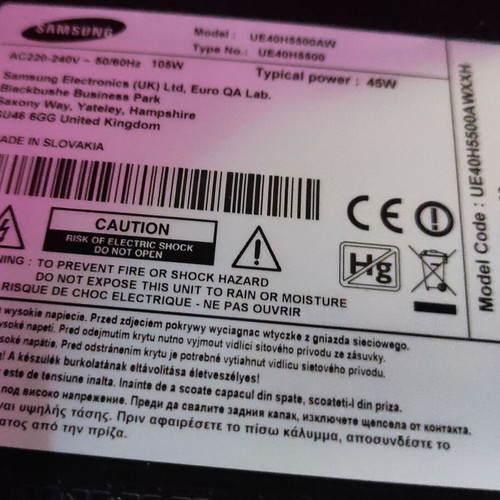 Samsung 40" Smart LED Full HD UE40H5500AW TV for spare parts refurbished