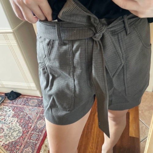 Paperbag green shorts size M 38 10