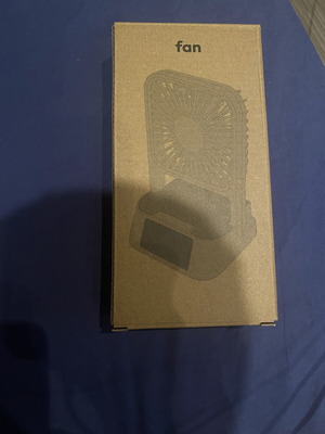 Usb desk fan with digital display and wireless phone charging new