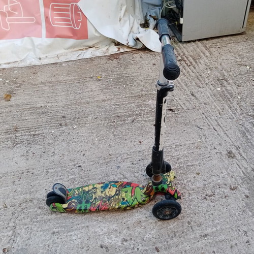 Children's bikes and scooter used, set of 2 bikes plus 1 scooter gift