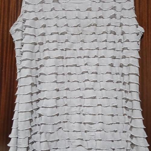 Bill Cost sleeveless top L, grey with ruffles