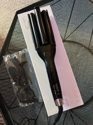 Ultron Vang Wave 4 Glam Edition hair waver like new