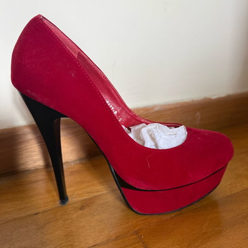 Red suede SDS pumps used, size 39, 14cm heel