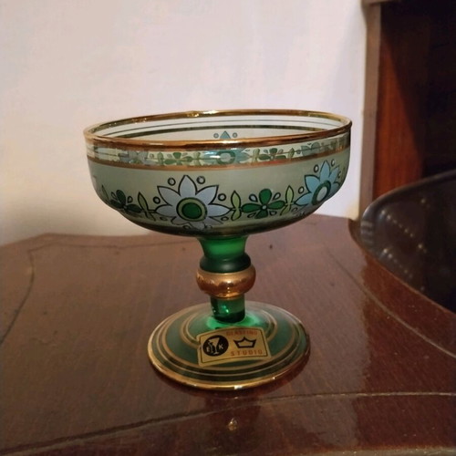 Vintage glasses used, pack of 5 with painted flowers and gold details